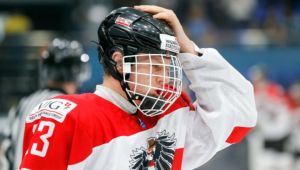 Az NHL-be draftolt Marco Rossi az elitvébén is az osztrákok egyik kulcsjátékosa lehet Fotó: Andri Basevych/IIHF