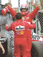 Michael Schumacher a Scuderia 150. futamgyôzelmét aratta Montrealban
