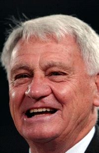 Az örömittas Sir Bobby Robson