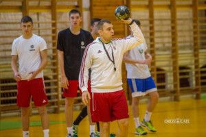 Kopornyik Zsolt szeretné, ha játékosai szoknák a nemzetközi közeget Fotó: Rosta Tibor