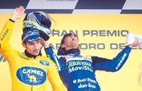 Gibernau (jobbra) és Biaggi reméli, hogy Franciaországban is a Honda lesz az úr