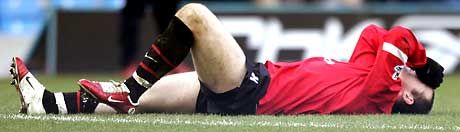Padlóra kerültek: Wayne Rooney 2006-ban még nem nyert meccset a bajnokságban a II. világháború után hatszázadszor vesztô Uniteddel
