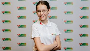 A 13 éves kétszeres korosztályos Eb-győztes és háromszoros vb-ezüstérmes sakkozó, Gaál Zsóka 2017 óta szerepel a támogatottak listáján Forrás: Mol Alapítvány