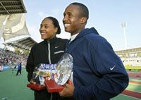 Marion Jones és Tim Montgomery az idei GP összetett gyôztese. Az utóbbi idôben már nemcsak az edzésen partnerek, hanem a magánéletben is