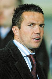 Lothar Matthäus mindenkire figyel (Fotó: M. Németh Péter)