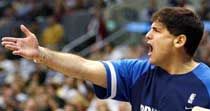 A felvétel és Marc Cuban indulata is a régi: a Mavs tulajdonosa már 2003-ban sem mindig tudott uralkodni magán