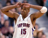 Vince Carter 19 ponttal segítette gyôzelemre az elôidényben elôször nyerô Torontót