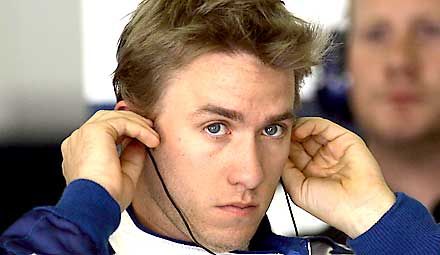 Nick Heidfeld hazai közönség előtt szerezte meg pályafutása első pole pozícióját (fotók: Reuters) Nick Heidfeld hazai közönség előtt szerezte meg pályafutása első pole pozícióját (fotók: Reuters)