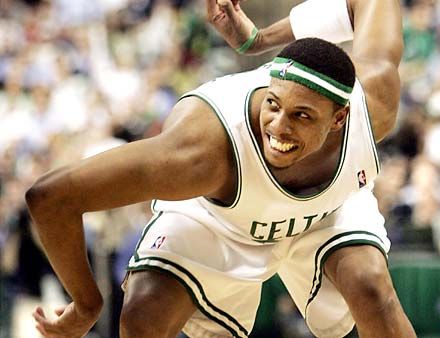 Így reagált Paul Pierce, a Boston Celtics kulcsembere egy elrontott dobására (fotó: Reuters)