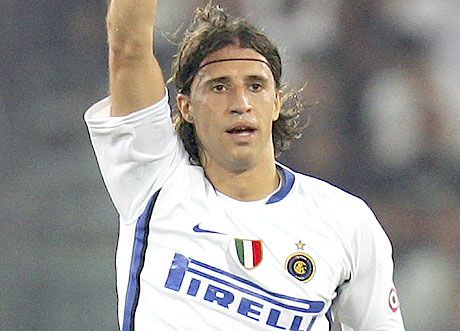 Hernán Crespo boldogsága: ô szerezte az Internazionale gyôztes gólját a Roma ellen