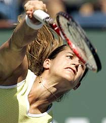 Mauresmo (képünkön) korábban hétszer is kikapott Clijsterstôl