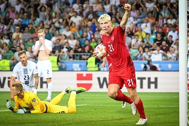 A dán válogatottban eddig imponáló a mérlege: hat mérkőzés, hat gól