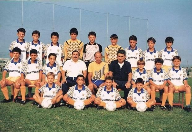 A Parma ifjúsági csapata 1993-ban – Buffon már itt kimagaslik
