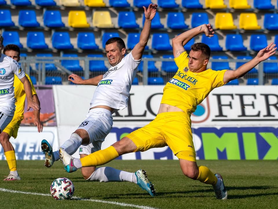 Egyik csapat sem tudott eddig győzni a bajnokságban (Fotó: Fehér Ádám / Gyirmót FC Győr)