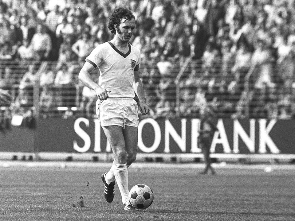 Franz Beckenbauer 1972-ben a Bayern München játékosaként (Fotó: Getty Images)
A KÉPRE KATTINTVA GALÉRIA NYÍLIK