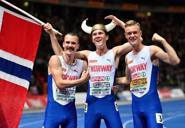2018: Henrik, Jakob és Filip Ingebrigtsen az 1500 méter Eb-döntője után