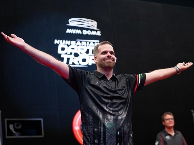 Major Nándor sporttörténelmi sikert ért el (Fotó: Darts Event Kft., Vörös Nándor)