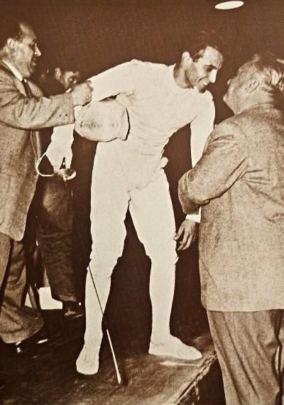 Gyuricza az 1955-ös római vb-győzelmét követően