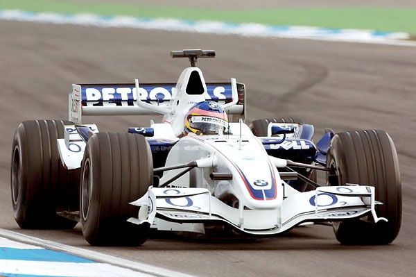 Villeneuve a Formula–1 elhagyása után sem hagyta abba a versenyzést