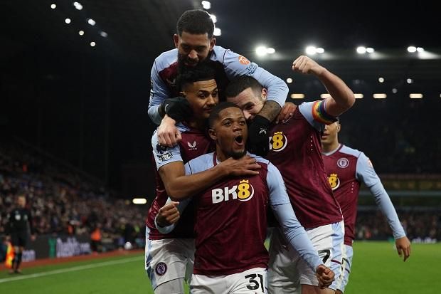 Tizenhat forduló alatt harmincötször örülhettek gólnak az Aston Villa játékosai (Fotó: AFP)