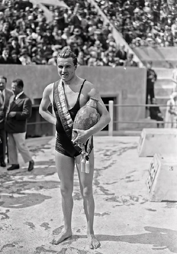 Bárány István, a népszerű úszóbajnok (Fotó: Fortepan – Francia Nemzeti Könyvtár)