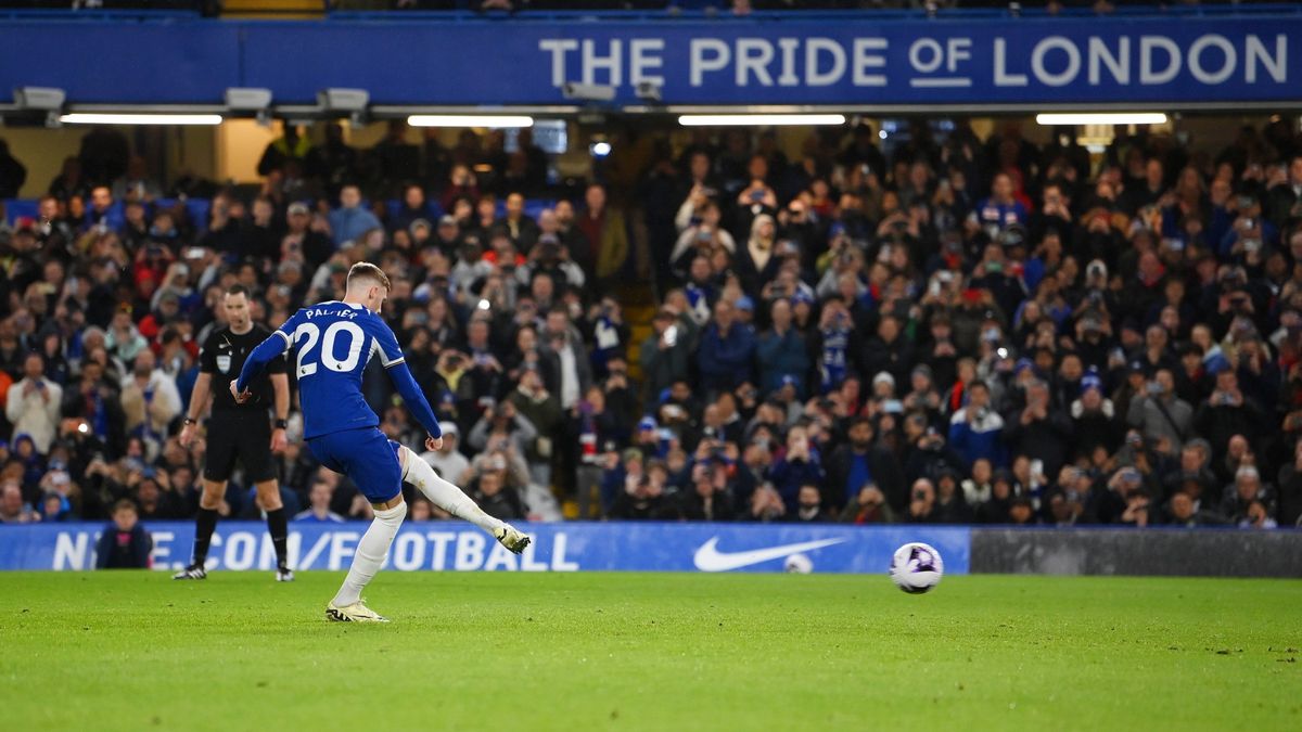 Madness: Palmer scored a hat-trick, Chelsea won against MU with a goal in the 101st minute