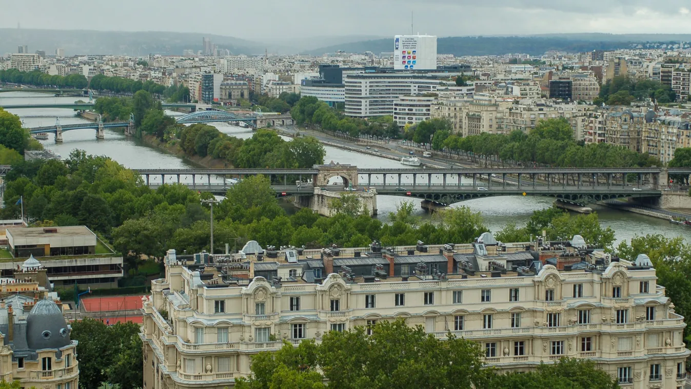 Urban Architecture of Paris