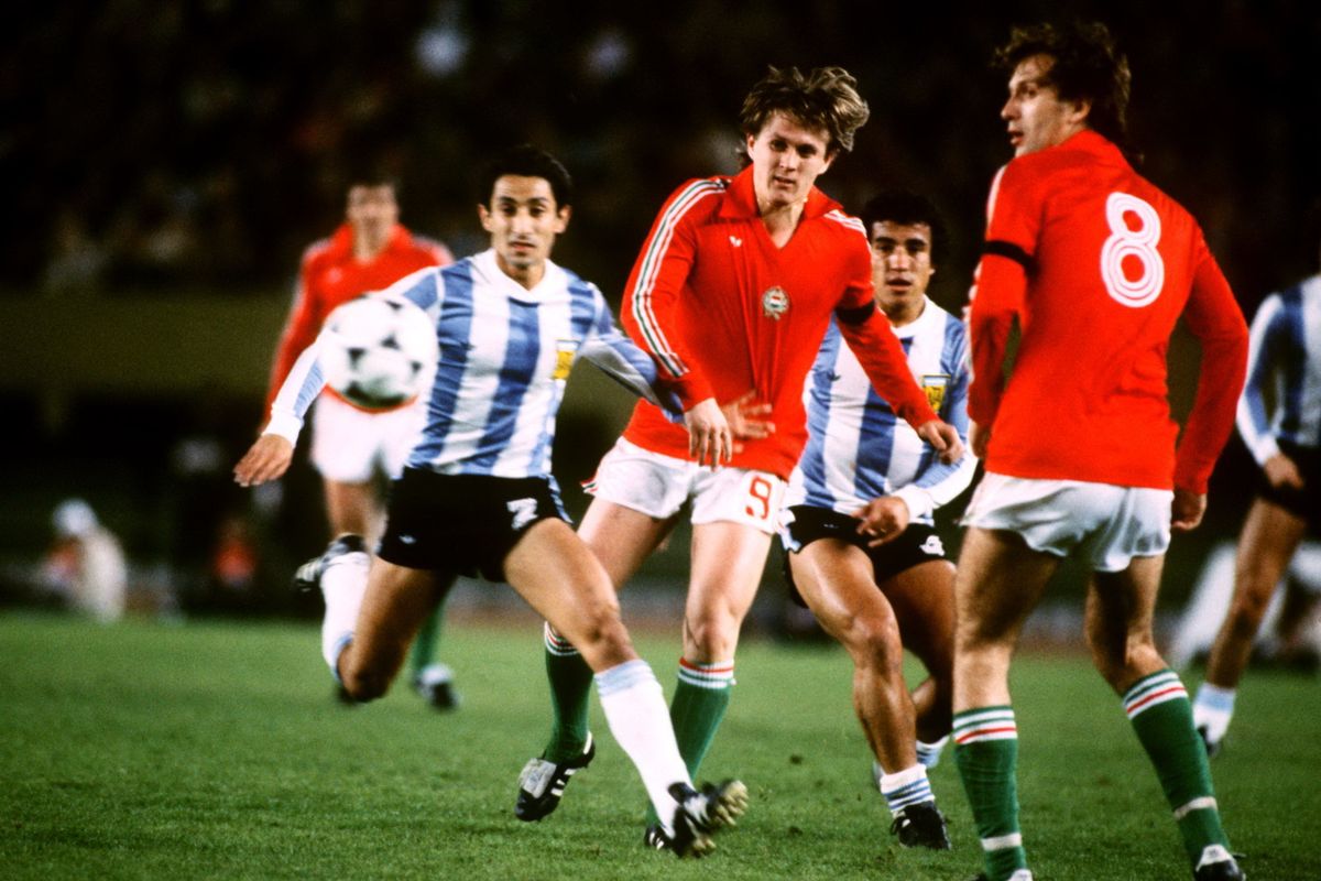 Soccer - World Cup Argentina 1978 - Group 1 - Argentina v  Hungary