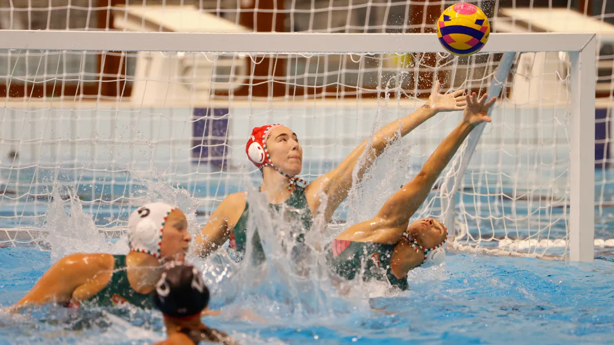 The women's polo team also defeated Canada in Gödöllő.