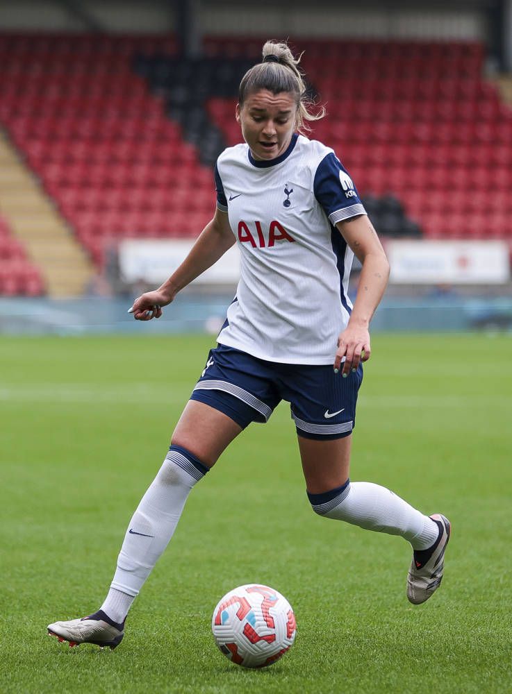 Tottenham Hotspur v Crystal Palace - Barclays Women s Super League - Brisbane Road Tottenham Hotspur s Anna Csiki during