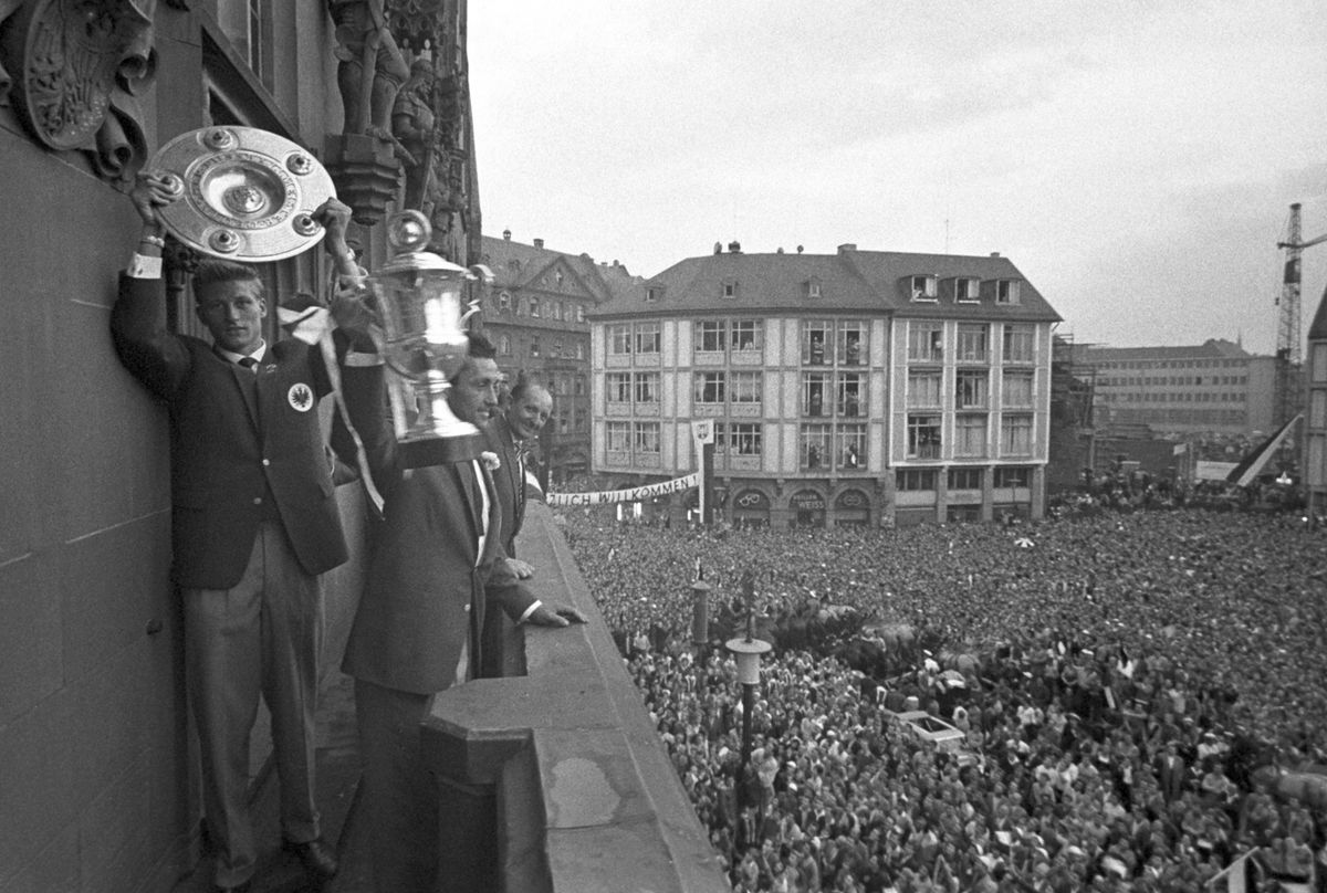 Eintracht Frankfurt celebrates German Soccer Championship 1959