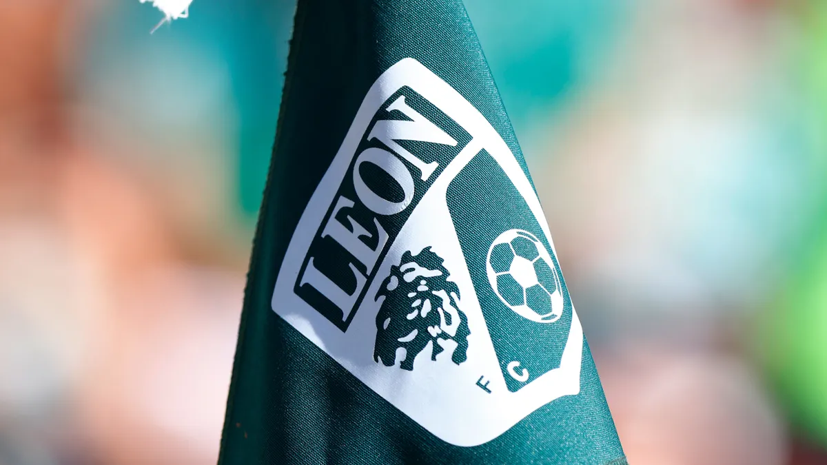 https://cdn.nemzetisport.hu/2025/05/-2IWEFXgvff7lR1e3JTLcN0_fu281a_LaLgVITfSVCA/fill/1200/675/no/1/aHR0cHM6Ly9jbXNjZG4uYXBwLmNvbnRlbnQucHJpdmF0ZS9jb250ZW50LzE5ZTU4YWY3NWQ2MjQ0ZjI5ODNmNmZlY2E1OGJkNzdi.webp