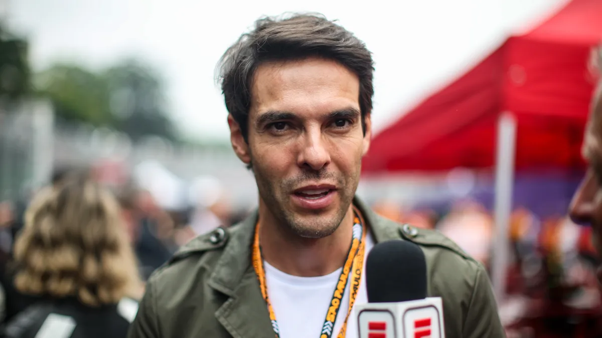Kaká: Készen állok rá, hogy segítsek Brazíliának