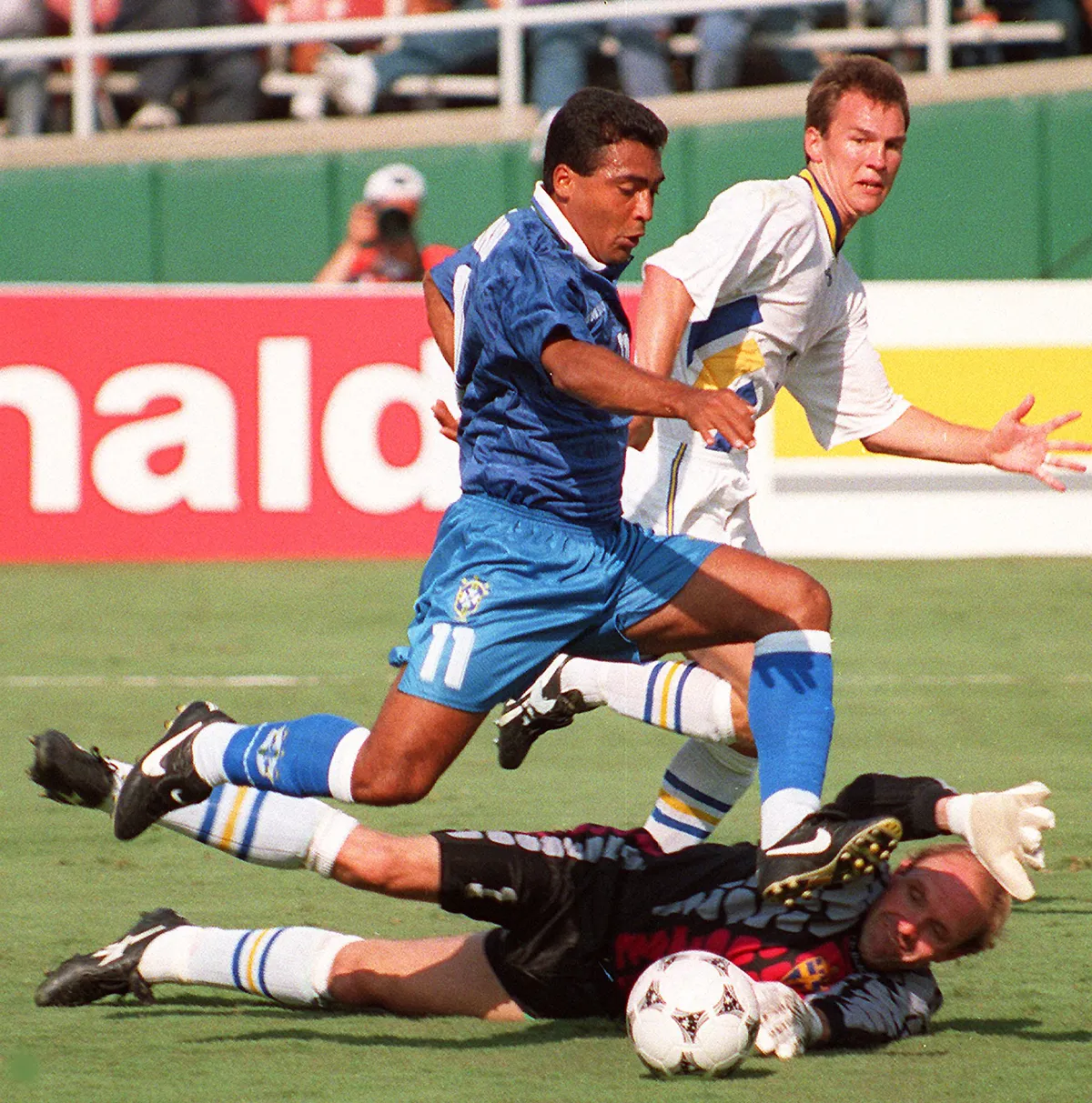 SOCCER-WORLD CUP-1994-BRA-SWE-ROMARIO