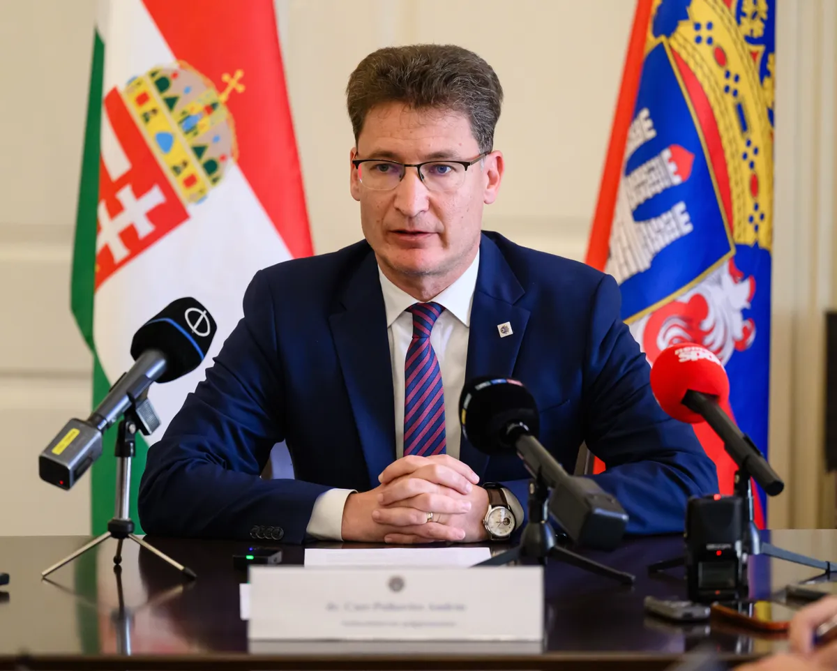 CSER-PALKOVICS András