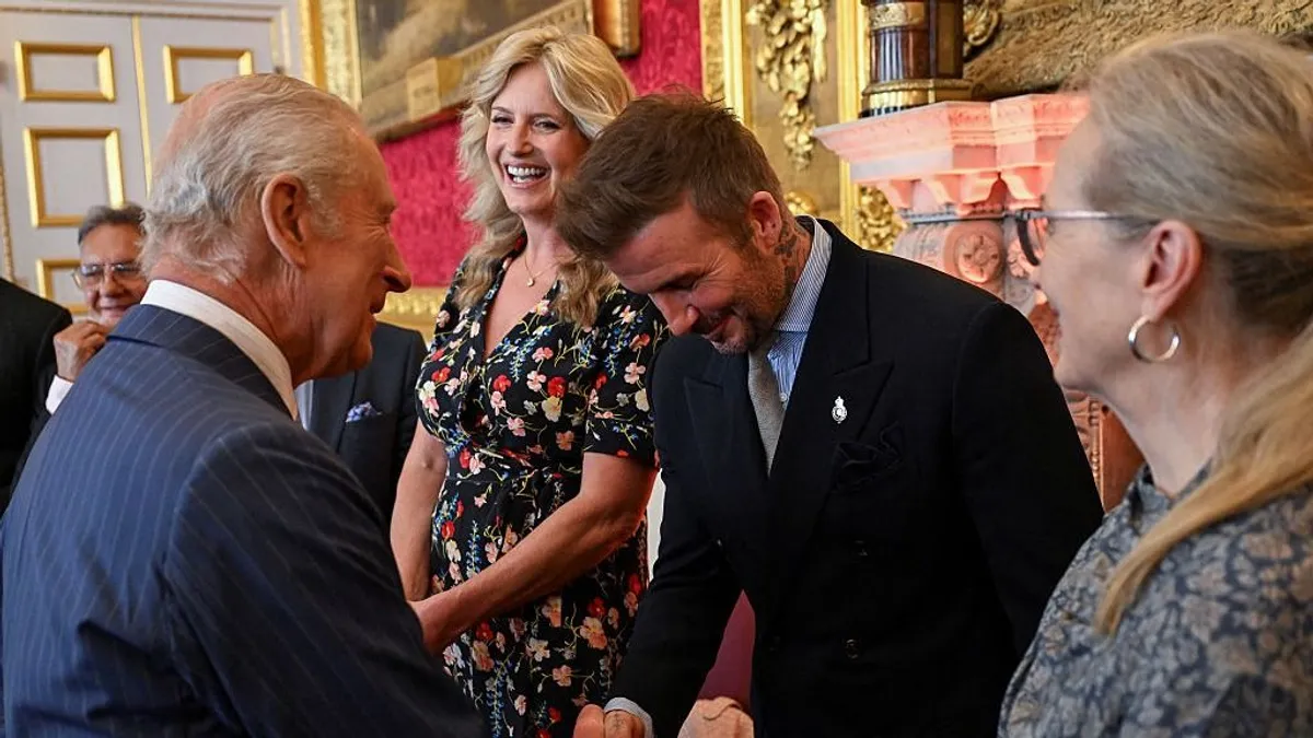 Lovaggá ütötték David Beckhamet