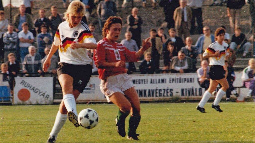 A képhez tartozó alt jellemző üres; Magyarország-Németország-1990-Dénes-András-archívumából-1024x576.jpg a fájlnév