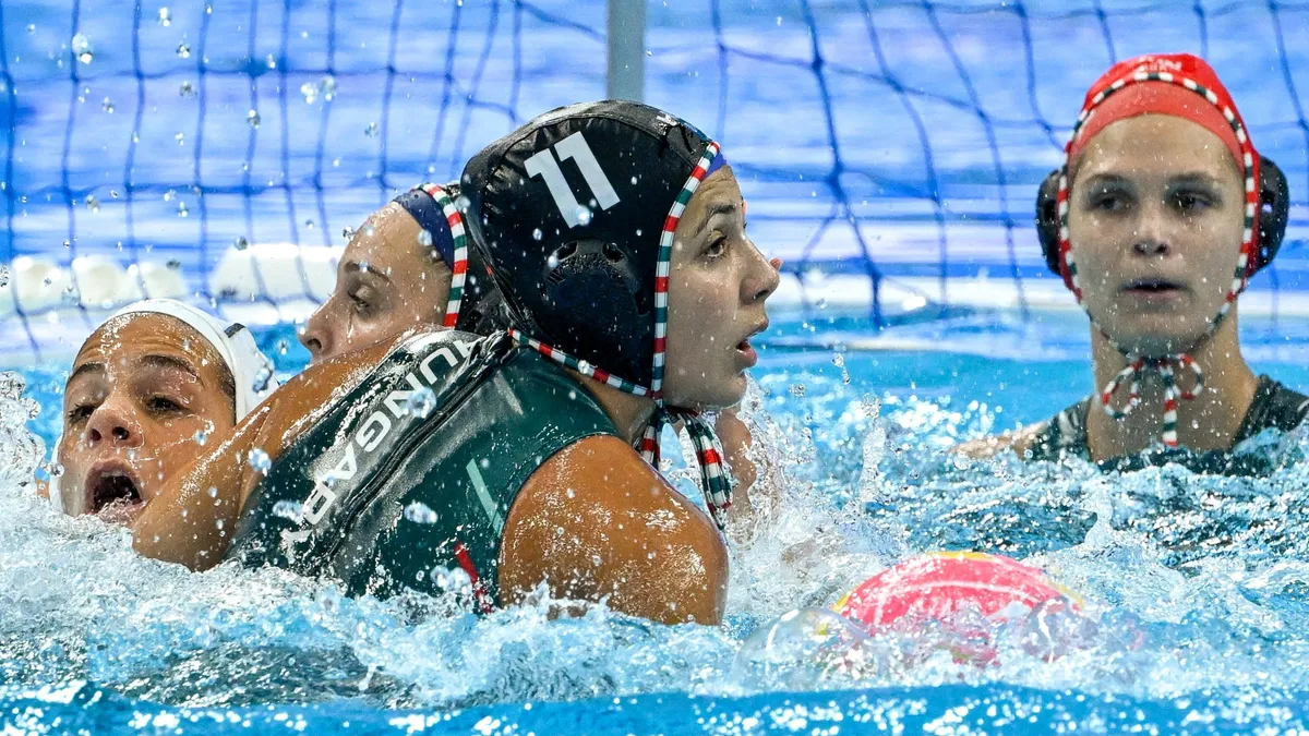 Vizes vb, női vízilabdatorna: Görögország–Magyarország