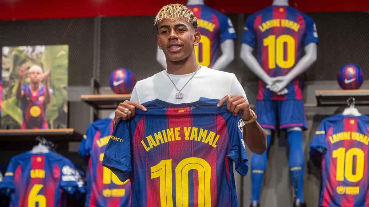 Lamine Yamal hosszabbított a Barcelonával – hivatalos