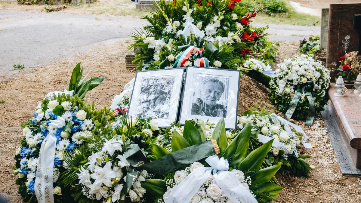 Gyász: eltemették Horváth Zoltánt