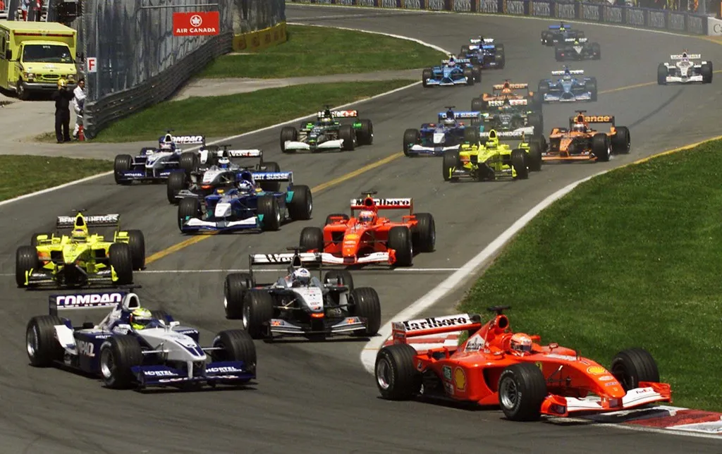 CAR-F1-MONTREAL-START