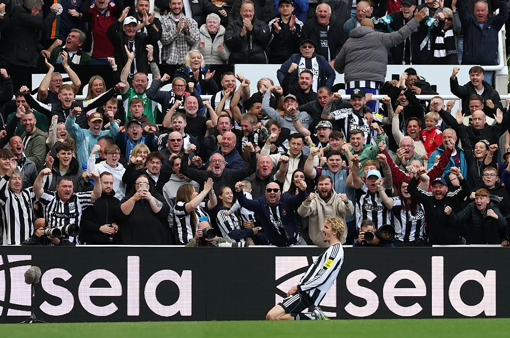 Newcastle United v Wolverhampton Wanderers - Premier League
