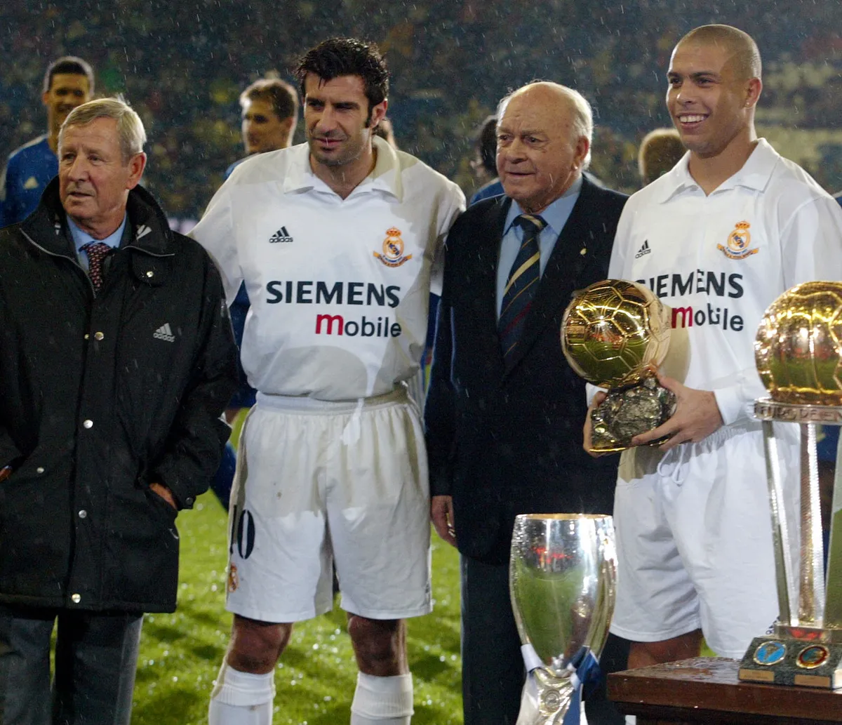 SOCCER-REAL MADRID-FIFA SELECTION