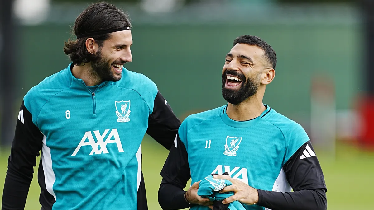 Szoboszlai kezdő a 100. liverpooli meccsén, Kerkez a kispadon az Atlético Madrid ellen