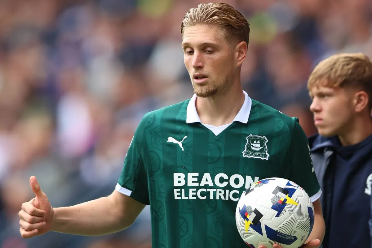 Bolton Wanderers v Plymouth Argyle - Sky Bet League One