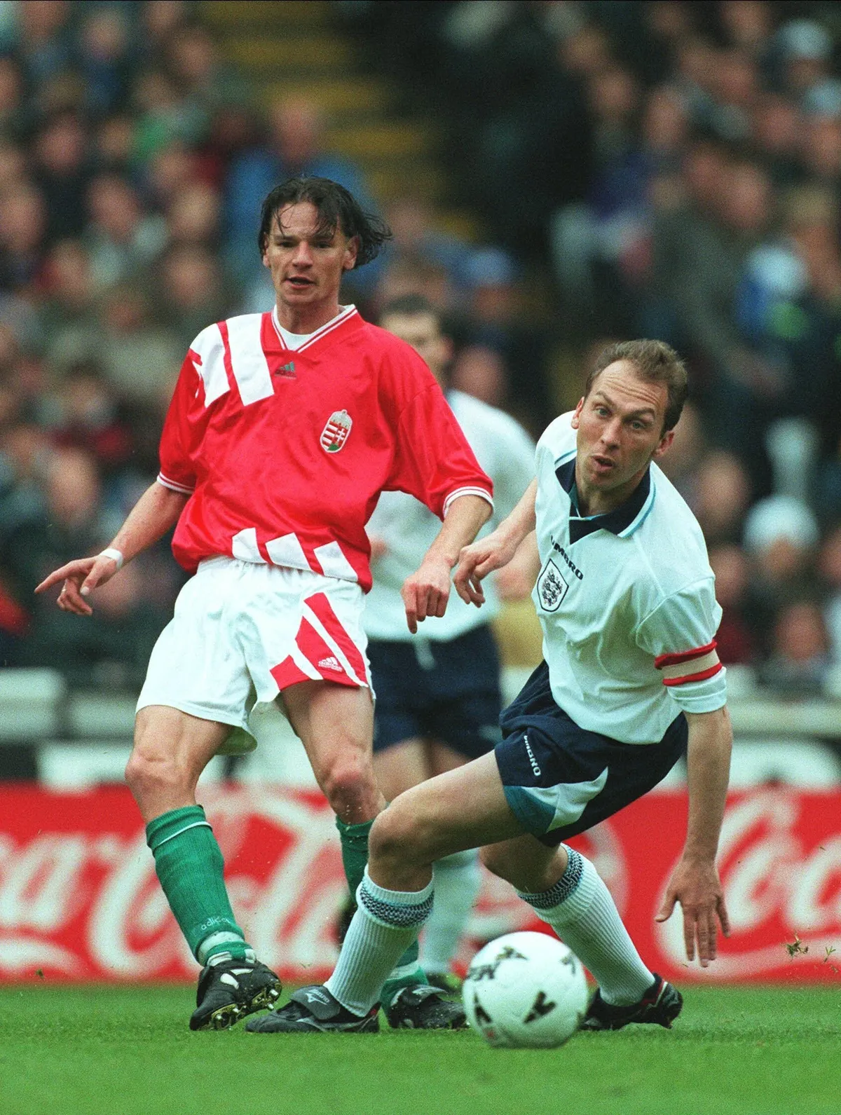David Platt & Ferenc Horvath England V Hungary 21 May 1996 PUBLICATIONxINxGERxSUIxAUTxONLY Copyright: MaryxEvansxAllstar