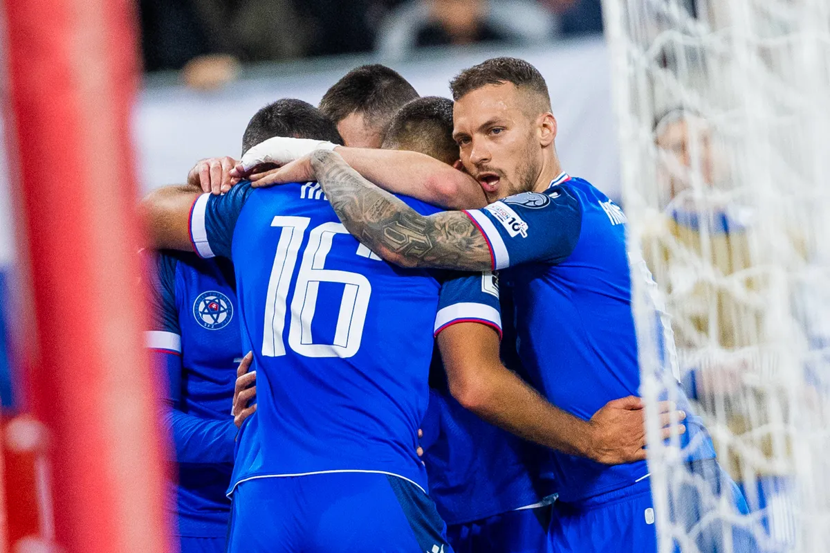 SLOVAKIA - LUXEMBOURG