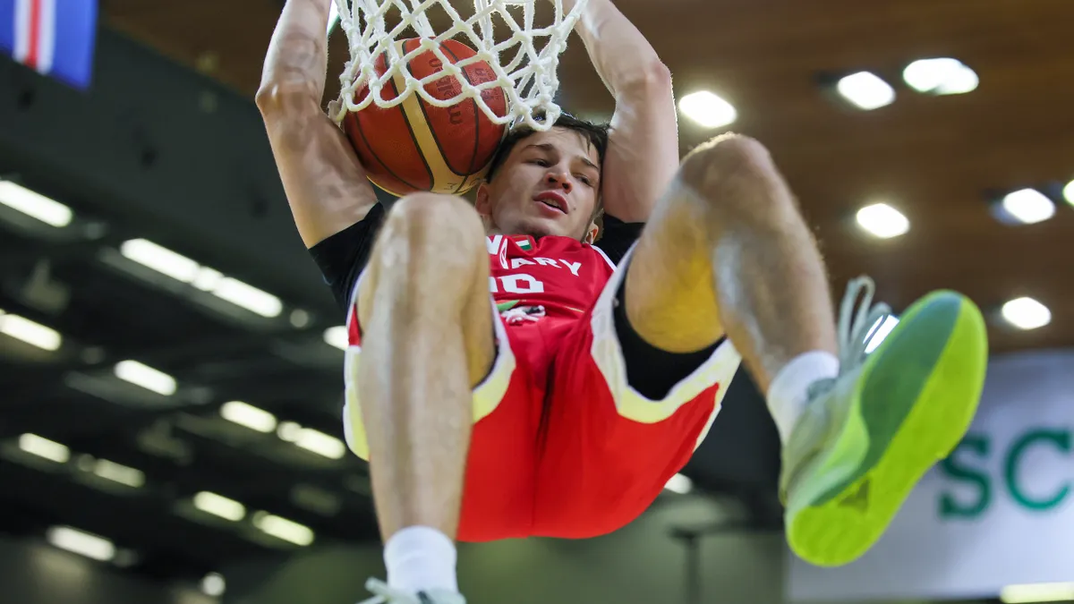 Férfi kosárlabda vb-selejtező: tizenöt fős keretet hirdetett Gasper Okorn kapitány