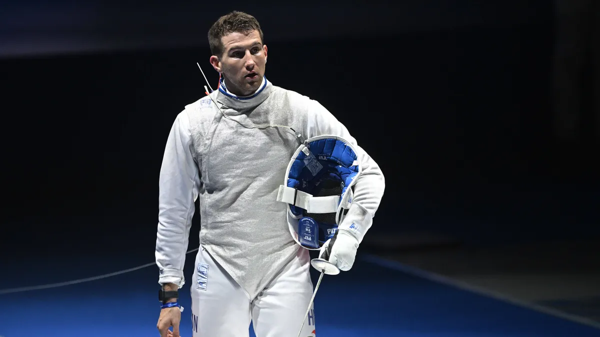 Vívás: négy férfi tőrözőnk a 64 között a mallorcai vk-n