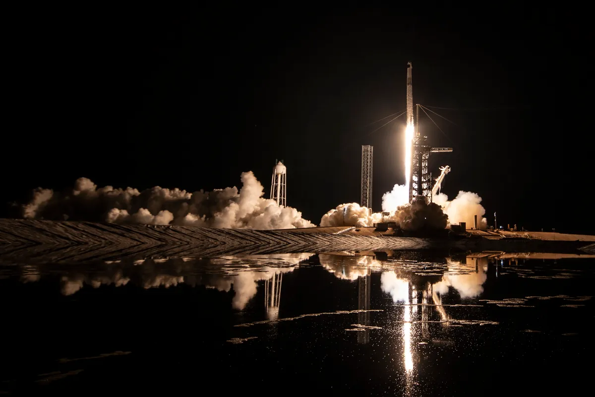 UZNANSKI-WISNIEWSKI, Slawosz; WHITSON, Peggy; KAPU Tibor